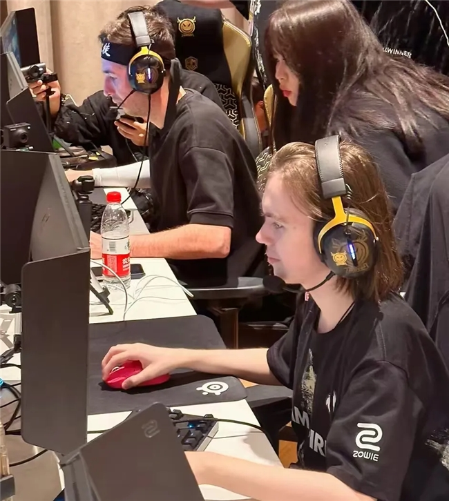 Valorant 更新说明 10.04 — 新特工、地图轮换等