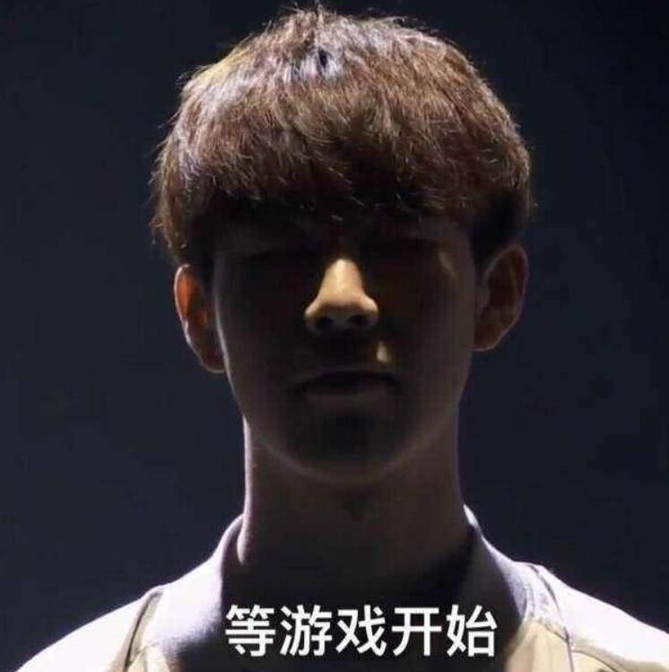 来自 Weibo Gaming 的祝福视频；团队成员：新年带来新事物，愿你所有的愿望都能成真！