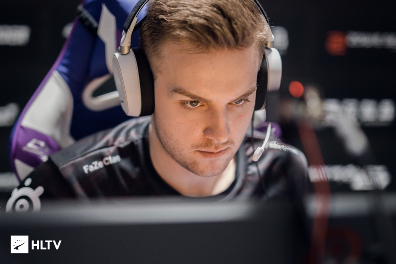 Virtus.pro 与 n0rb3r7 分道扬镳，目标是 FL4MUS 。