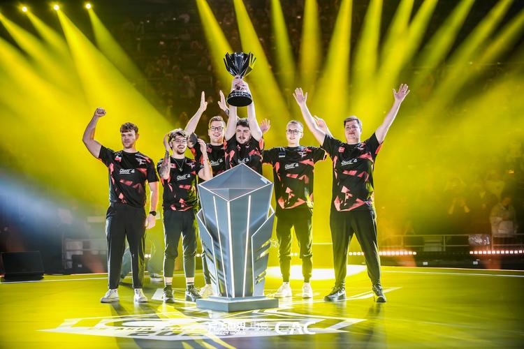 LPL冒泡赛是日首发：16：00 RNG vs EDG (BO5)，Junjia上了！